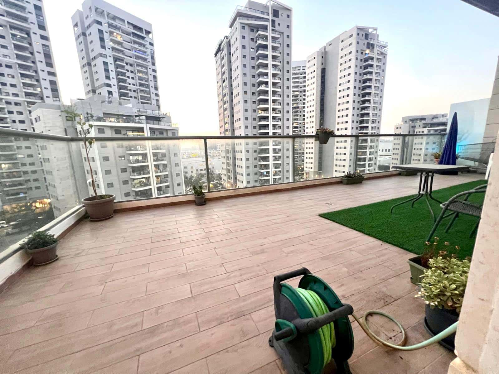 WhatsApp Image 2025-07-27 at 16.20.36