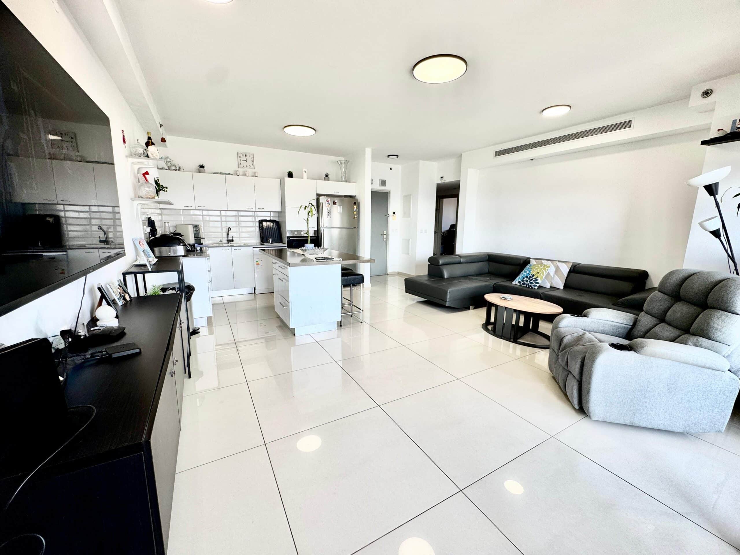 WhatsApp Image 2025-09-14 at 10.16.17 (2)