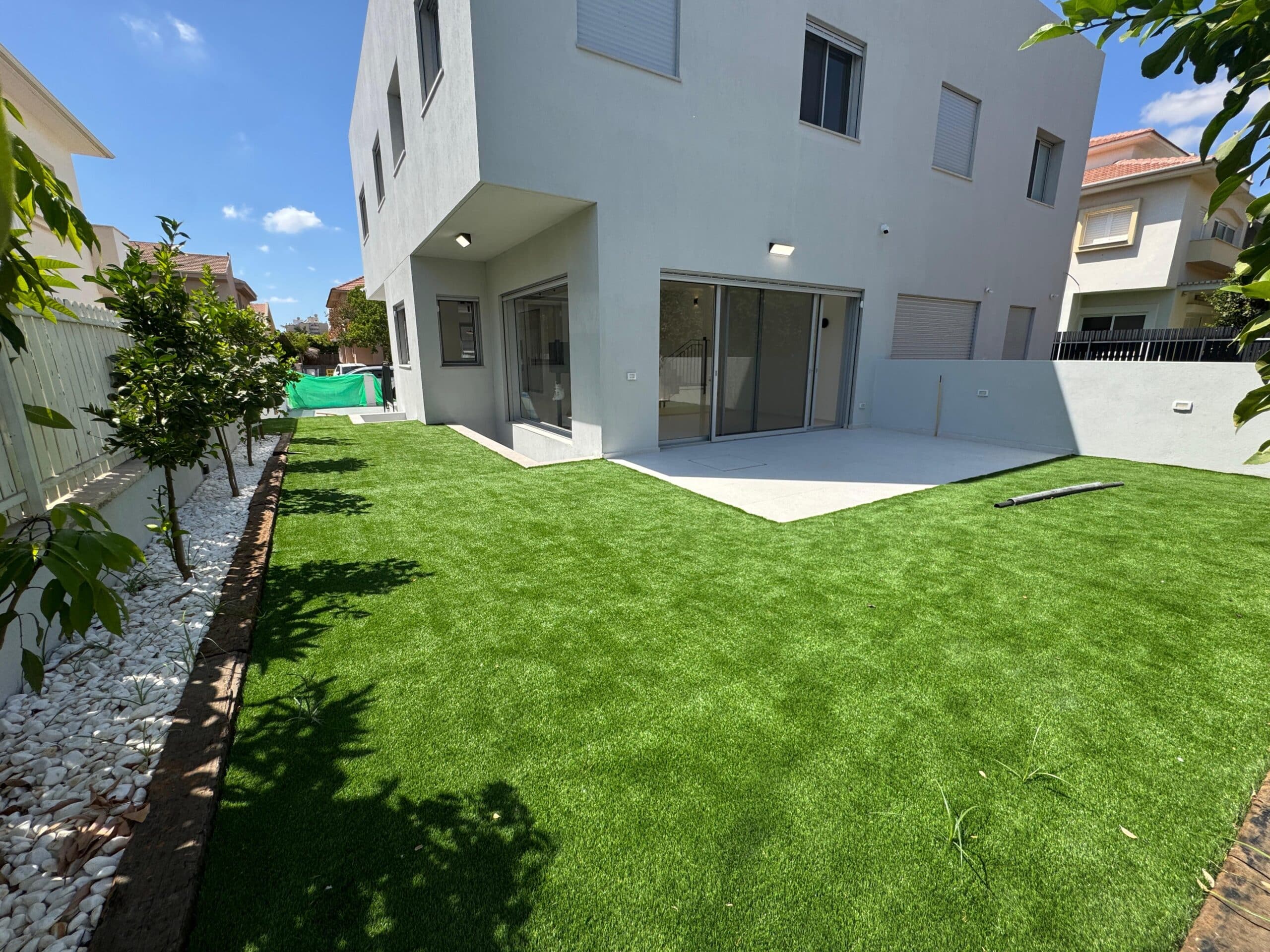 WhatsApp Image 2025-09-21 at 10.04.05