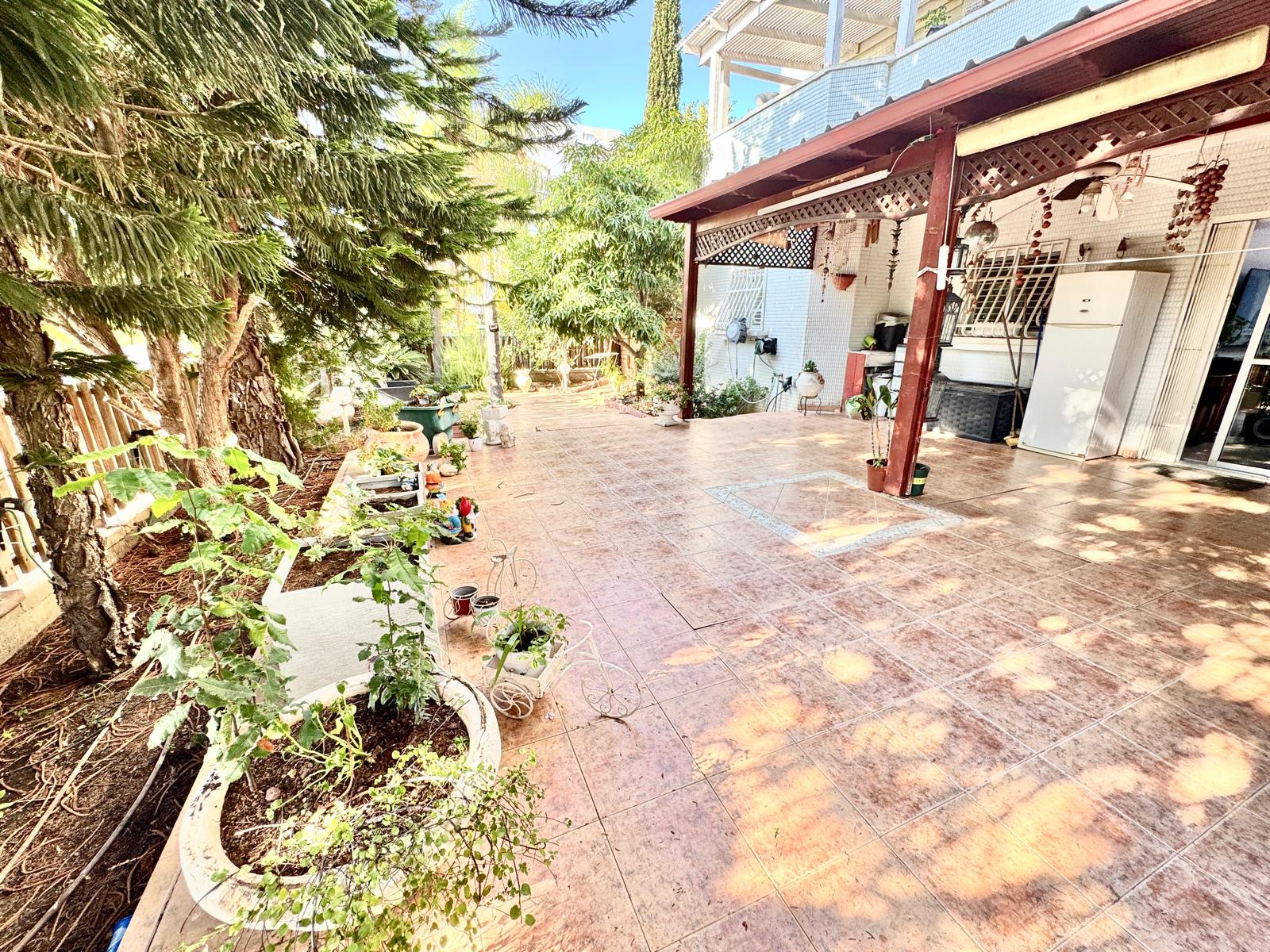 WhatsApp Image 2025-09-28 at 16.18.36