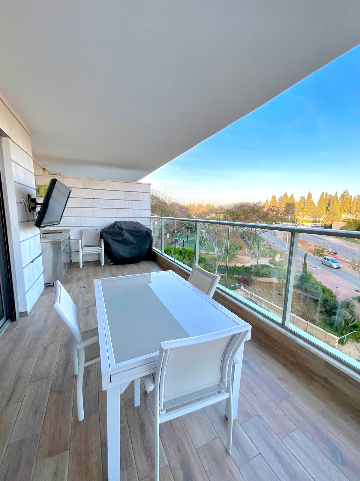 WhatsApp Image 2025-10-08 at 21.44.23