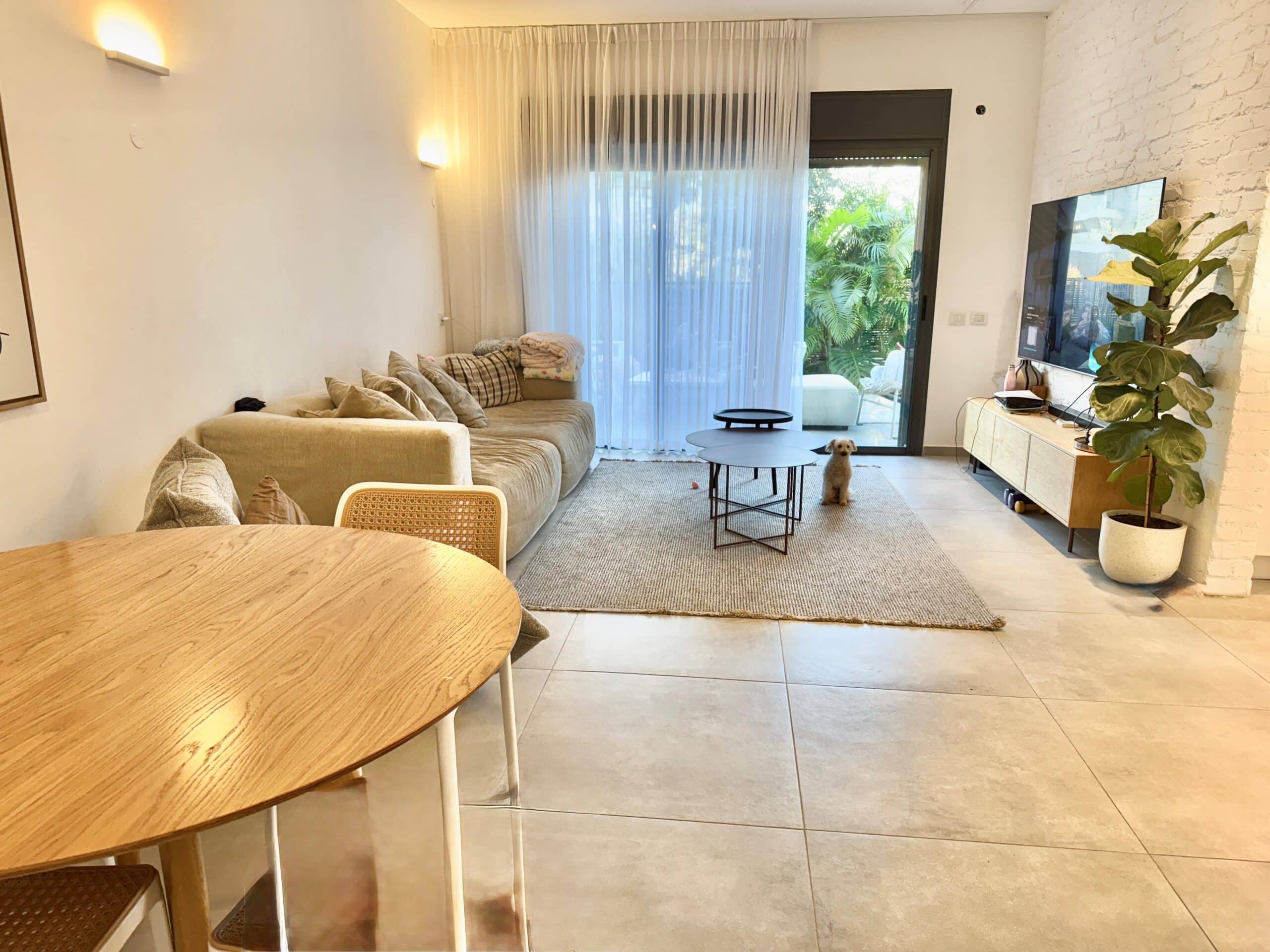 WhatsApp Image 2025-10-15 at 16.51.13