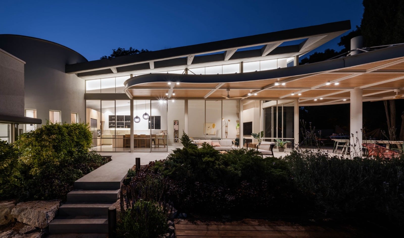 WhatsApp Image 2025-10-28 at 13.21.36 (3)