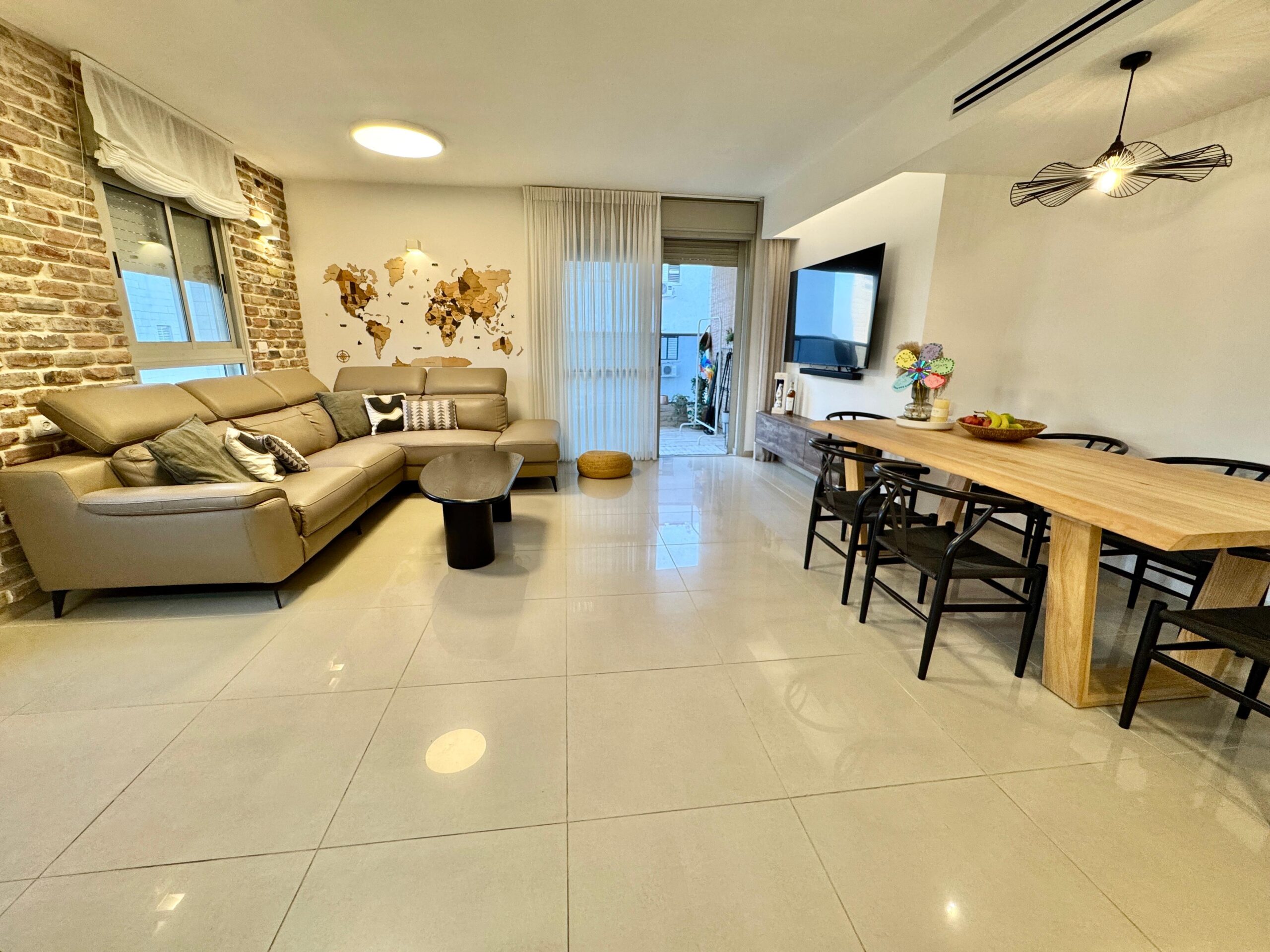 WhatsApp Image 2025-10-30 at 16.16.45