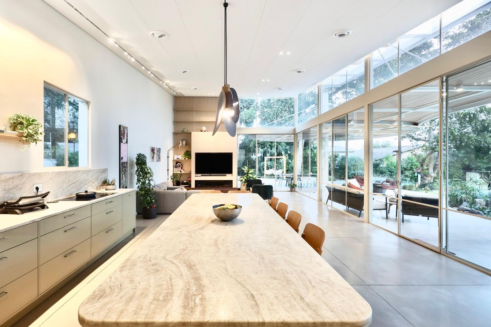 WhatsApp Image 2025-11-09 at 11.04.24 (2)