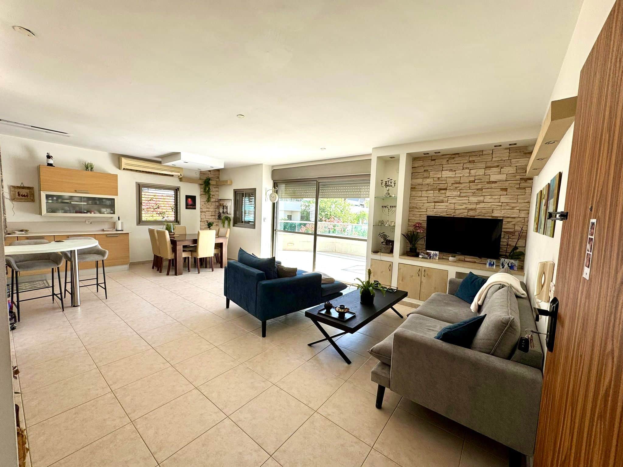 WhatsApp Image 2025-11-03 at 10.15.37