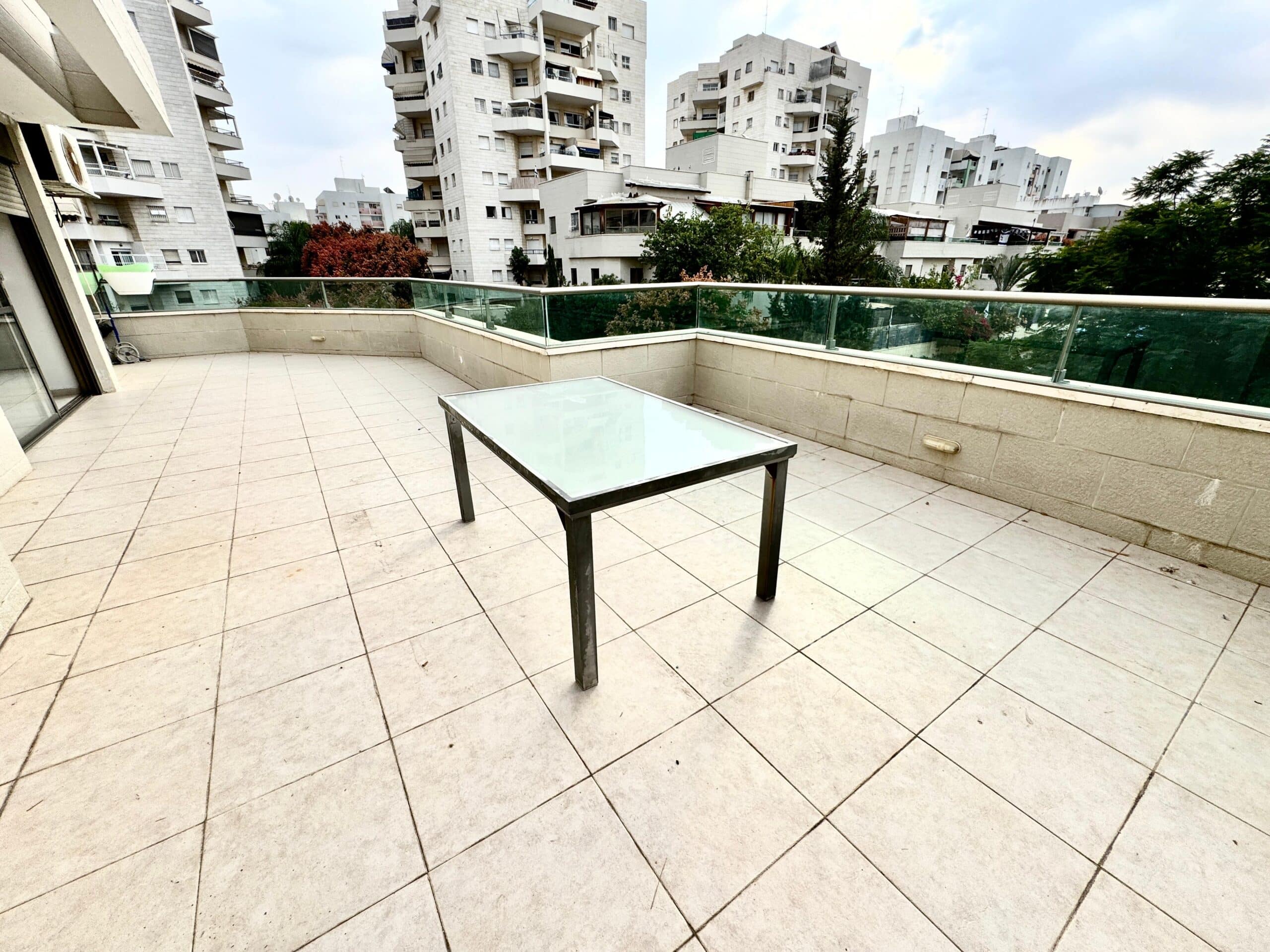 WhatsApp Image 2025-11-04 at 09.01.07