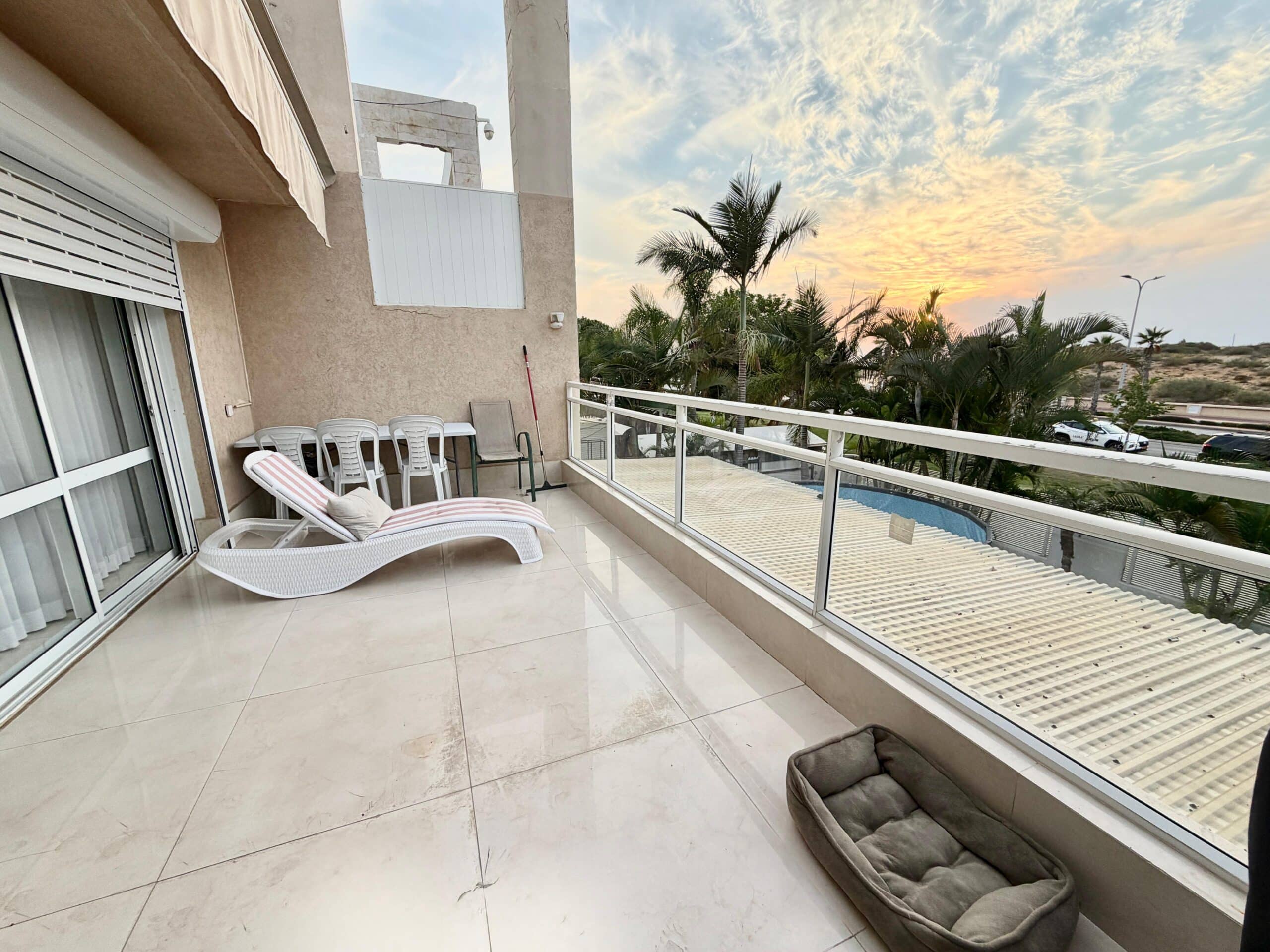 WhatsApp Image 2025-11-13 at 06.01.26