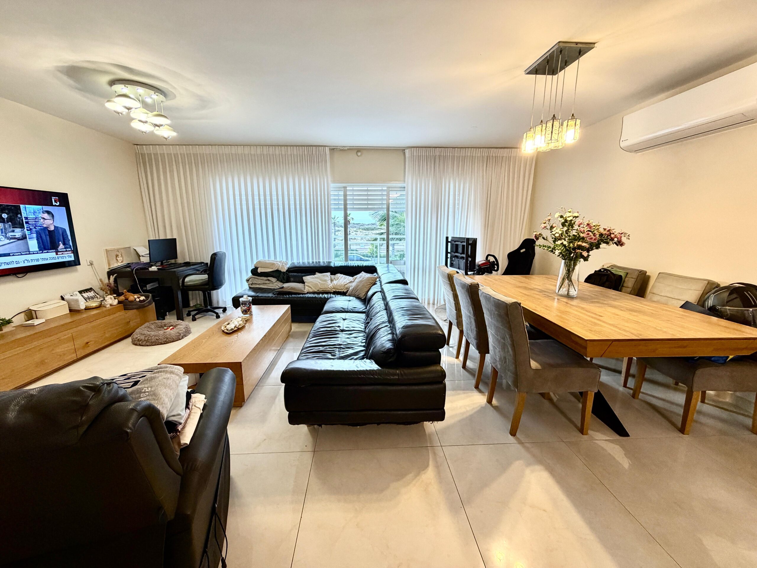 WhatsApp Image 2025-11-13 at 06.02.00