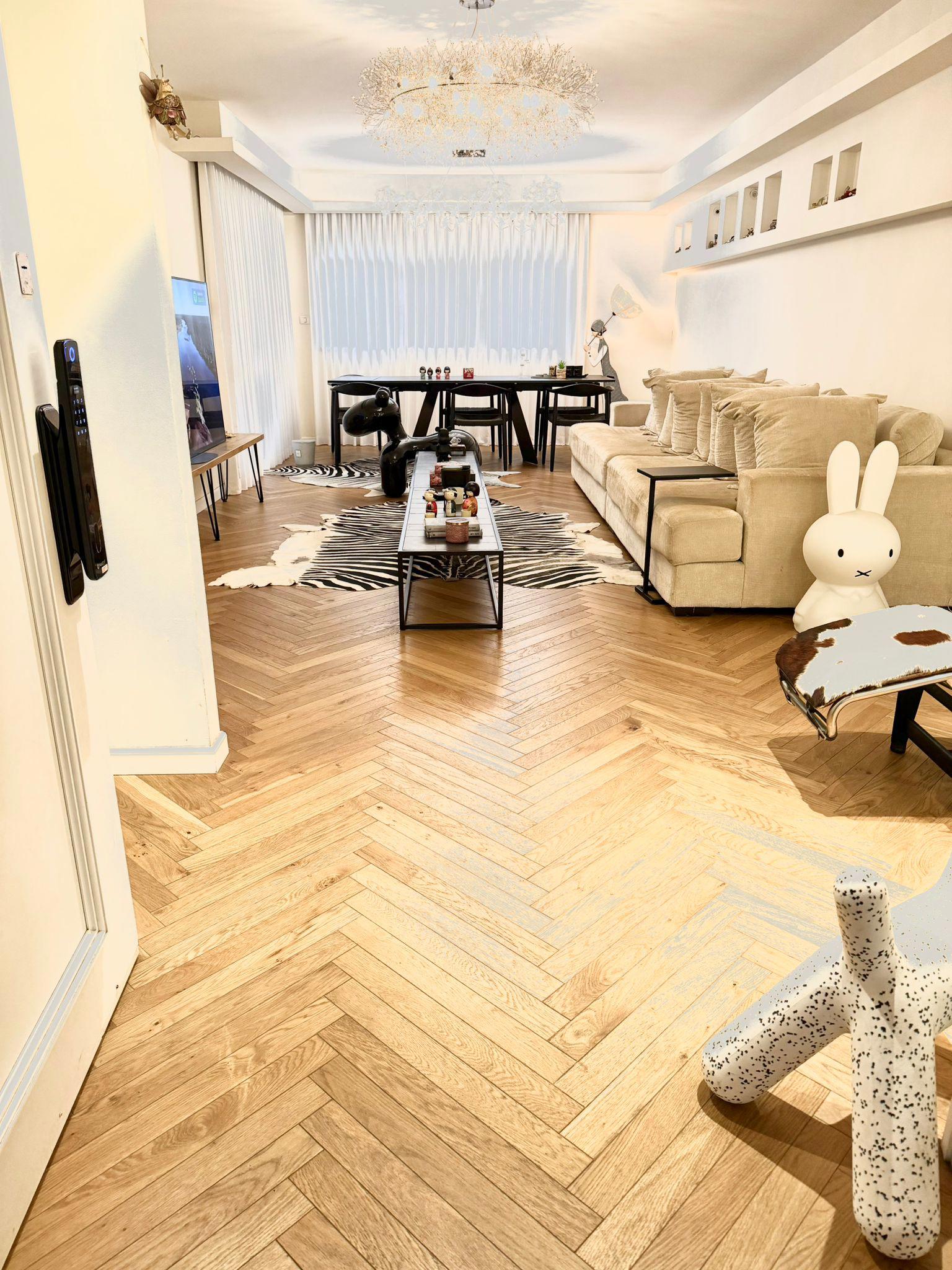 1db436e2-5607-4aa3-938b-dec64f489e03