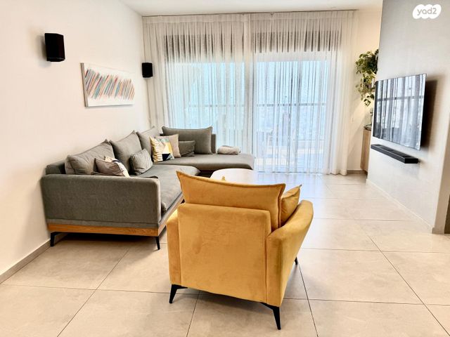 y2_1_e0EIgXHfrg_20260106